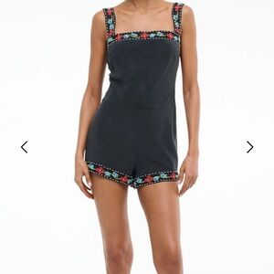 NWT STAUD Von silk shorts